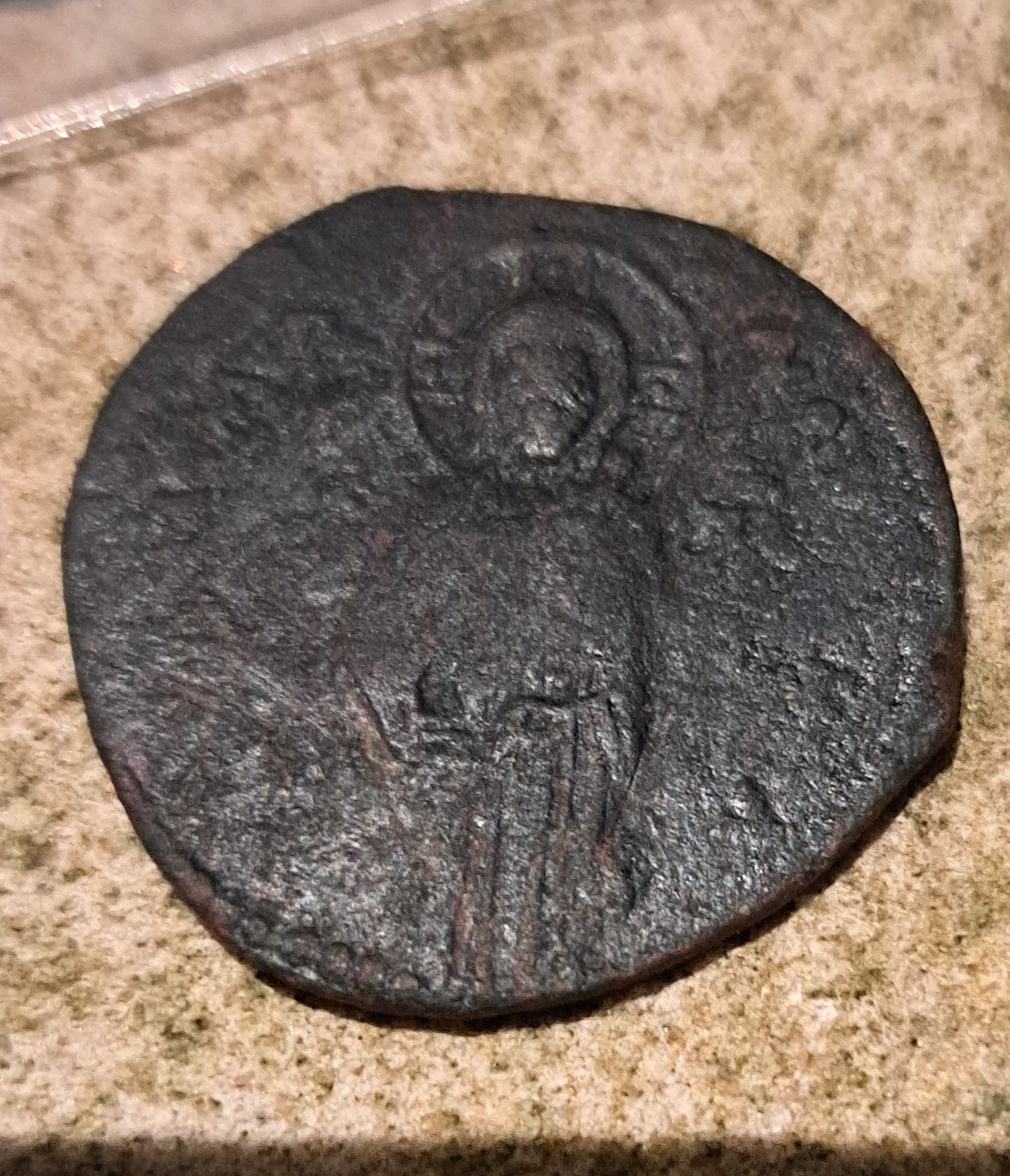 Byzantinian (AE) Follis 1034-1041